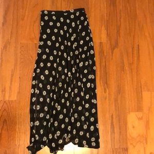 Forever 21 Daisy Maxi Skirt